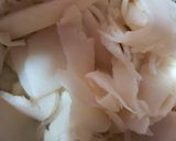 Hình bước làm 1 của món Lòng gà xào măng chua
