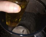 صورة لخطوة 1 من وصفة بریوش خفیف بشکولا علی شکل وردة 😋😋