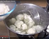 A picture of step 2 of Cauliflower Cheese.