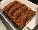 Une image de l'étape 8 de Saucisses aux tomates, courgette blanche et herbes aromatiques.