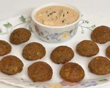 A picture of step 19 of Protein Power Chickpea Appes with Coconut Peanut Chutney (Kala chana breakfast).