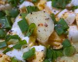 Foto del paso 7 de la receta: Cebolla de verdeo con papines y huevo