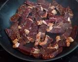 Pan Fry Beef Steak and Onion recipe step 4 photo