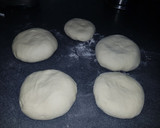 Foto del paso 2 de la receta: Pizza Completa en la parrilla de la Estufa 🍕🔥