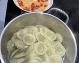 A picture of step 3 of Tomato, basil and lemon pasta.