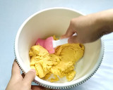 Foto langkah ke 3 dari resep Blueberry Thumbprint / Kue Kering Untuk Lebaran.