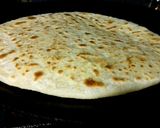 A picture of step 7 of Aalu Ka Paratha with Tamater ki chatni.