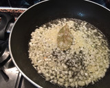 Foto del paso 4 de la receta: Macarrones con tomate y chorizo al horno