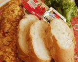 รูปขั้นตอนการทำที่ 7 ของ ไข่ม้วนไก่สับขนมปังบาร์เก็ต