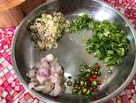 Salad thịt heo kiểu Thái - món gia truyền bước làm 2 hình