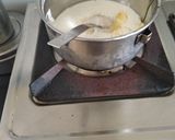 A picture of step 4 of Lemon and honey cream pudding.