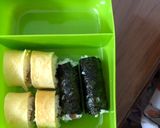 Foto langkah ke 4 dari resep Nasi gulur telur dadar Bekal ank sklh.