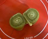 Foto langkah ke 9 dari resep Greentea Flaky Mooncake.