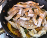 Foto del paso 3 de la receta: Puntas de pescado a la Sonorense