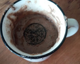 Foto del paso 5 de la receta: Bizcochuelo en taza de Oreo vegano