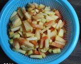 Foto langkah ke 2 dari resep Tumis pepaya pedas manis.