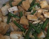 Foto langkah ke 5 dari resep Oseng Tahu Kacang Tauge.