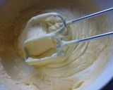Foto del paso 1 de la receta: Cupcakes de nata rellenos de crema de limón