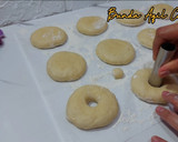 Foto langkah ke 10 dari resep Donat Empuk, Lembut & Montok, Anti Gagal.
