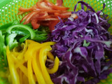 Salad trộn sốt mè rang (ăn chay được)