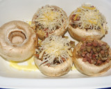 Foto del paso 2 de la receta: Champiñones rellenos muy sencillos y apetitosos