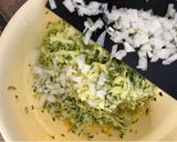 Cukkini tócsni, vagy fasírt recept fázis 4 fotója