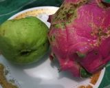 Foto langkah ke 1 dari resep Salad Buah Jenambu (Jeruk, Naga, Jambu).