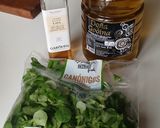Foto del paso 2 de la receta: Canónigos en aliño