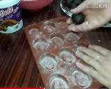 صورة لخطوة 1 من وصفة حلوة السيليكون بالشكولاطة البيضاء