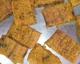 बेसन के अलटे पलटे (Besan ke alte palte recipe in hindi) रेसिपी चरण 6 फोटो