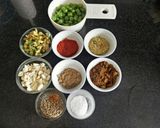 A picture of step 5 of Atta Sooji Samosa.