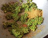 हरभरा समोसा (Harbhara samosa recipe in marathi)) रेसिपी स्टेप 2 फोटो