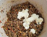 Foto del paso 5 de la receta: Relleno de carne con almendras