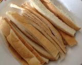 Foto langkah ke 2 dari resep Honey - Cinnamon Roll Bread Super Kilat, Dari Pinggiran Roti.