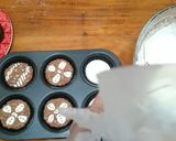 Foto langkah ke 5 dari resep Bolu Kukus Batik.