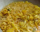 ধনেপাতা দিয়ে বাঁধাকপির ঘন্ট(dhonepata diye bandhakopi ghonto recipe in Bengali) রেসিপি ধাপ - 3 ছবি