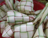 Foto langkah ke 2 dari resep Ketupat metode 5.30.7.