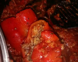 Foto del paso 10 de la receta: Ajíes rellenos de carne y arroz en salsa
