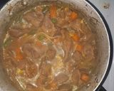 A picture of step 1 of Chicken giblets stew.