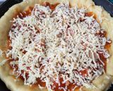 Foto langkah ke 7 dari resep Resep Pizza Teflon.