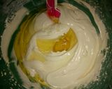 Foto langkah ke 2 dari resep Bolu kering mini.