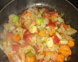 Foto del paso 2 de la receta: Merluza a la marinera
