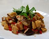 รูปขั้นตอนการทำที่ 6 ของ เห็ดออรินจิคั่วพริกเกลือ (เจ)# กินผักรักสุขภาพ 3