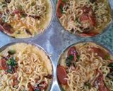 Foto langkah ke 5 dari resep MARTABAK MIE TELOR mini.