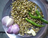 A picture of step 1 of Sprouts pancakes.