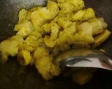 A picture of step 4 of Dahi ka kela Curd with Raw banana.