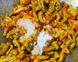 Foto langkah ke 3 dari resep Usus Ayam Sambal Bawang.