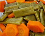 A picture of step 4 of Boiled Green Beans and Carrots.