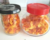 A picture of step 3 of My Dehydrated Papaya 🤗.