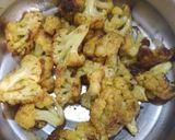 ফুলকপির ডালনা(fulkopir dalna recipe in Bengali) রেসিপির ধাপ 2 ছবি